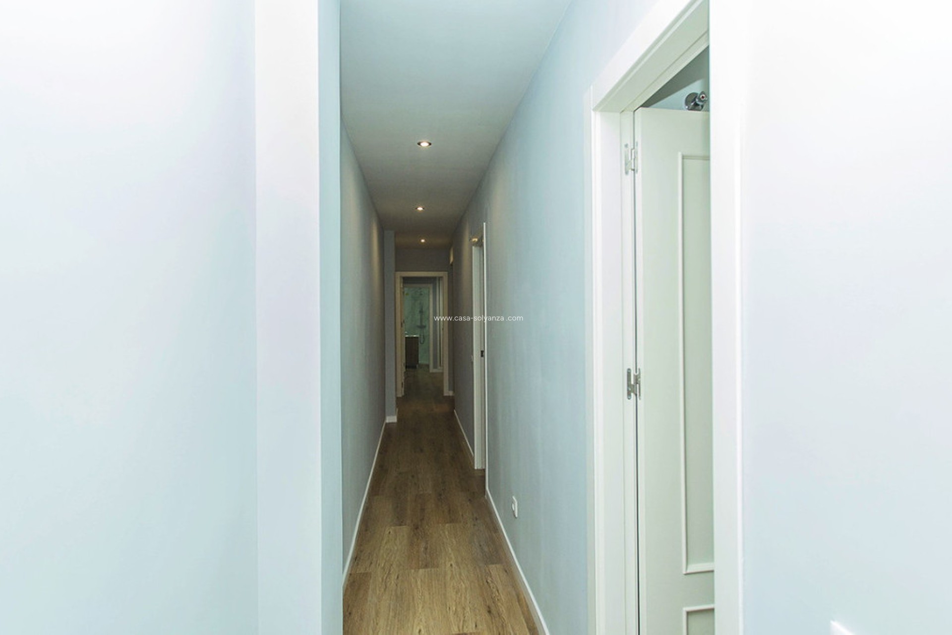 Resale - Apartment / flat - Torrevieja - La Mata