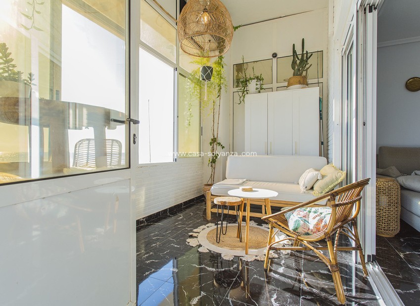 Resale - Apartment / flat - Torrevieja - La Mata