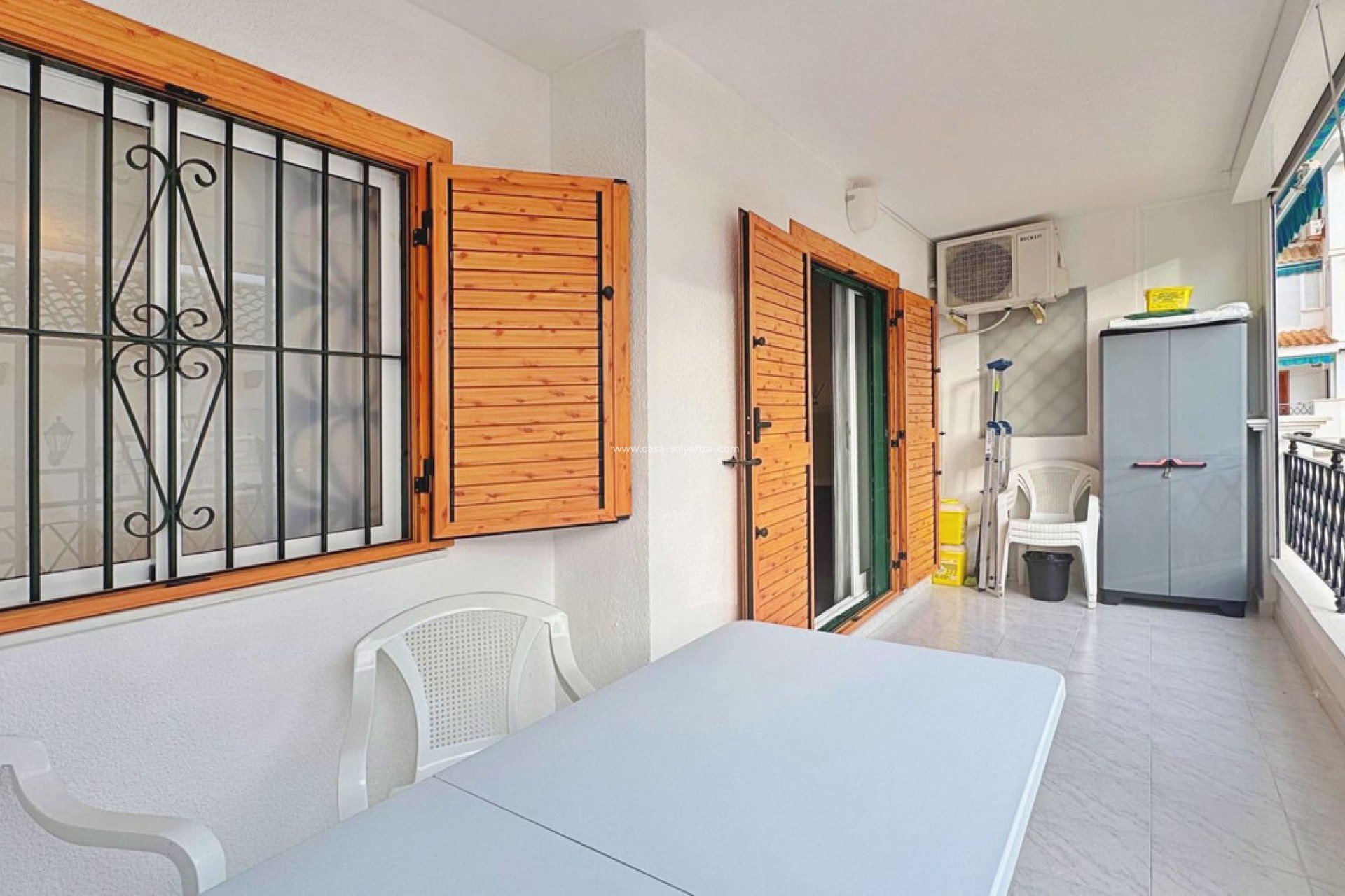 Resale - Apartment / flat - Torrevieja - La Mata