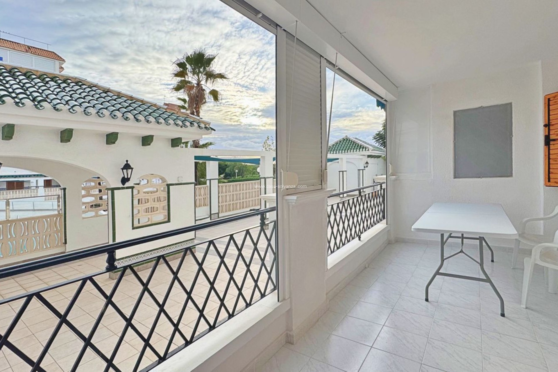 Resale - Apartment / flat - Torrevieja - La Mata