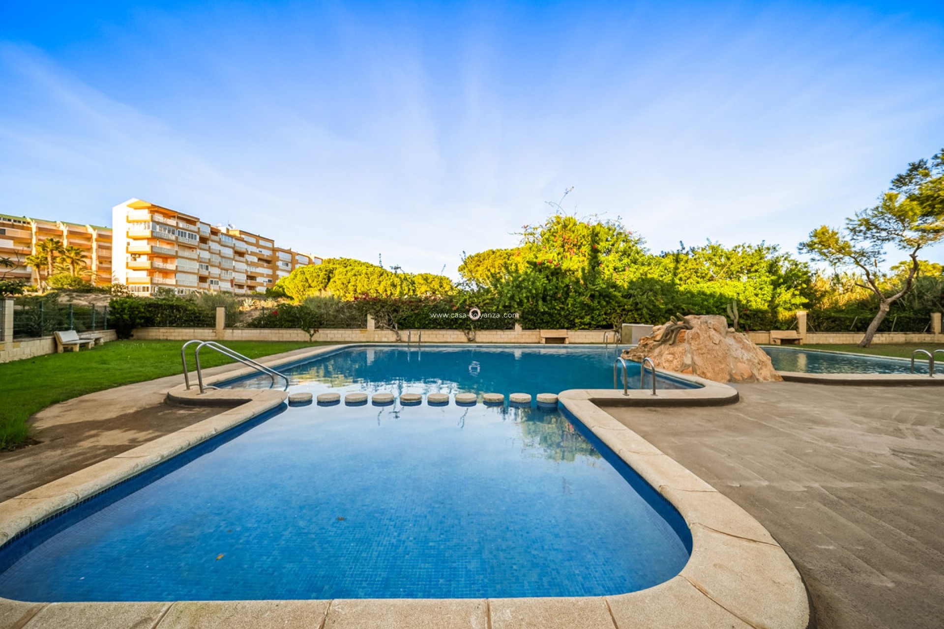 Resale - Apartment / flat - Torrevieja - La Mata