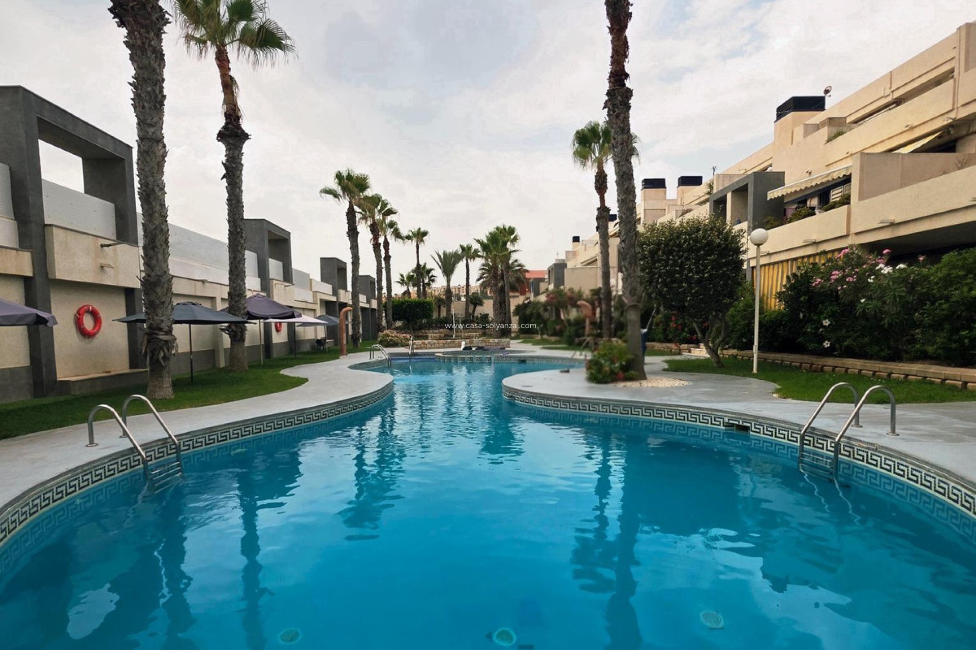 Resale - Apartment / flat - Torrevieja - La Mata