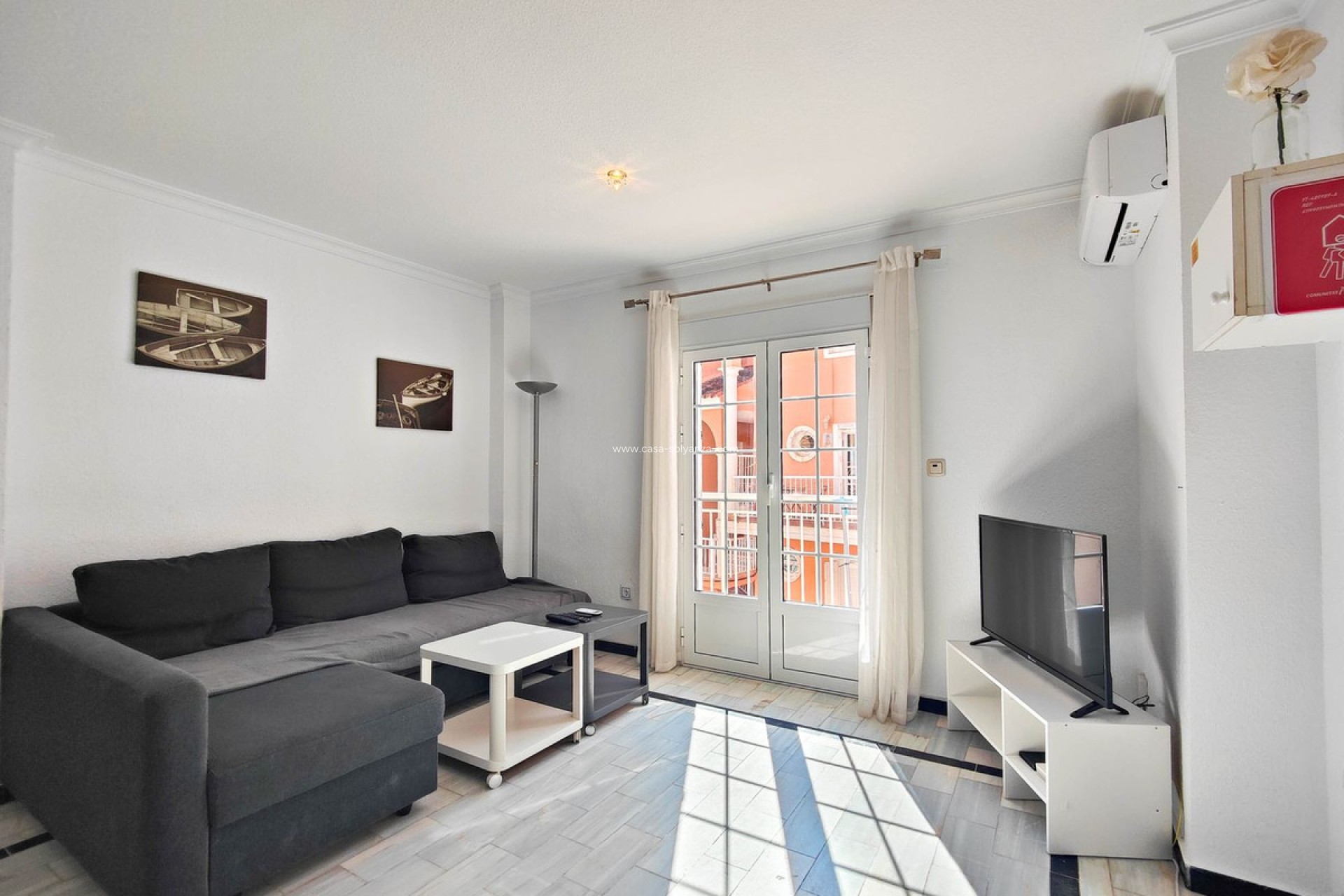 Resale - Apartment / flat - Torrevieja - La Mata