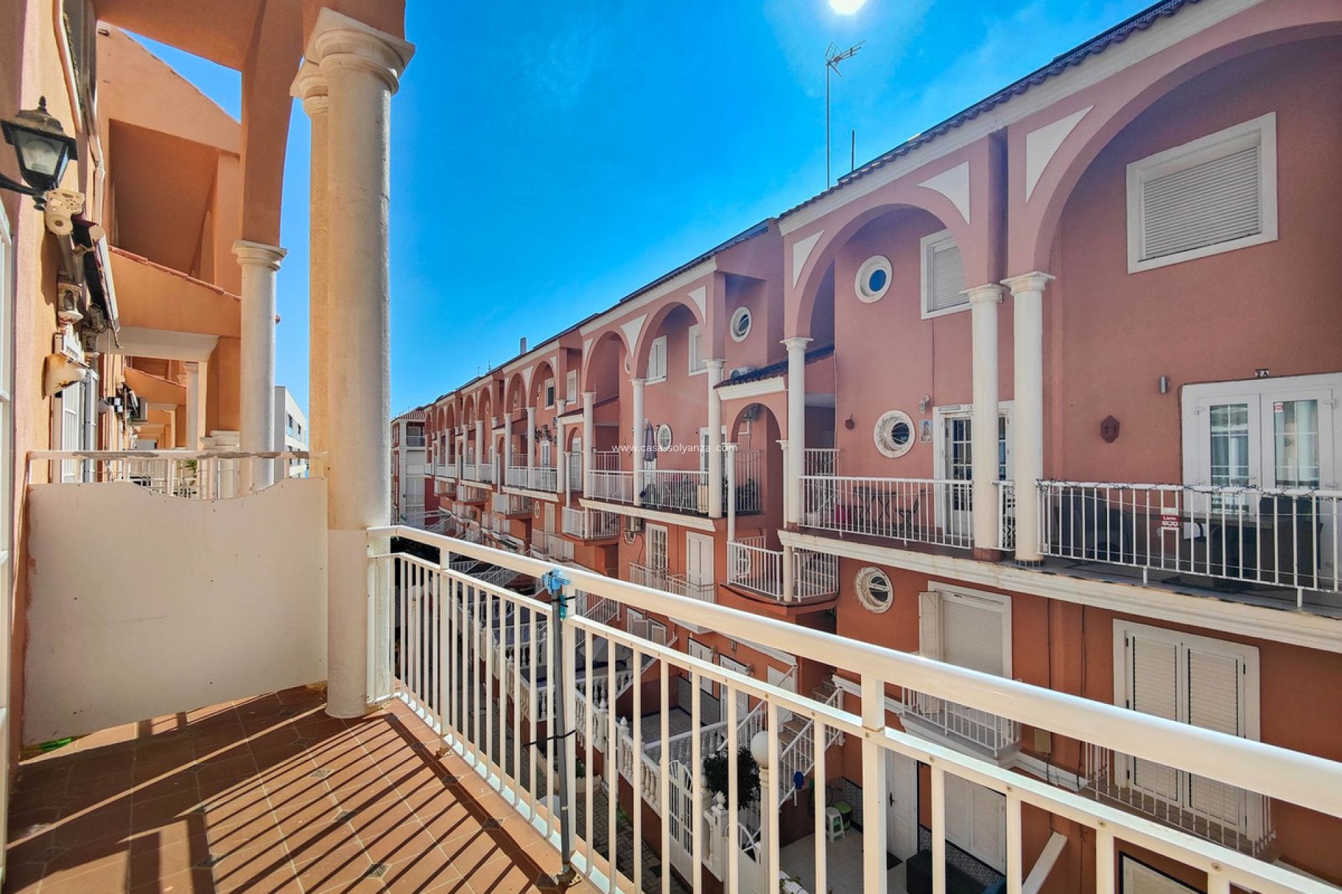 Resale - Apartment / flat - Torrevieja - La Mata