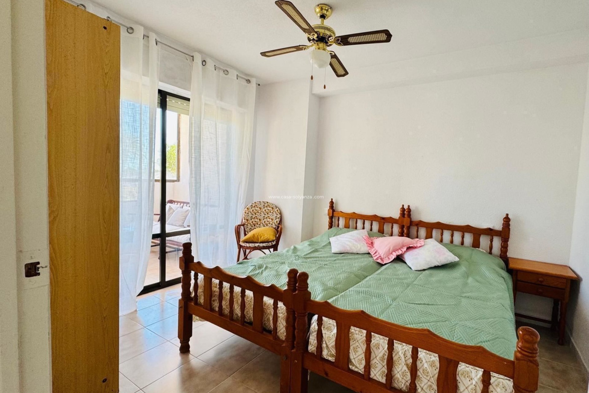 Resale - Apartment / flat - Torrevieja - La Mata