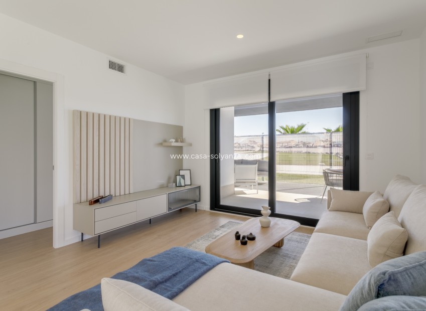 Resale - Apartment / flat - Torrevieja - La Mata