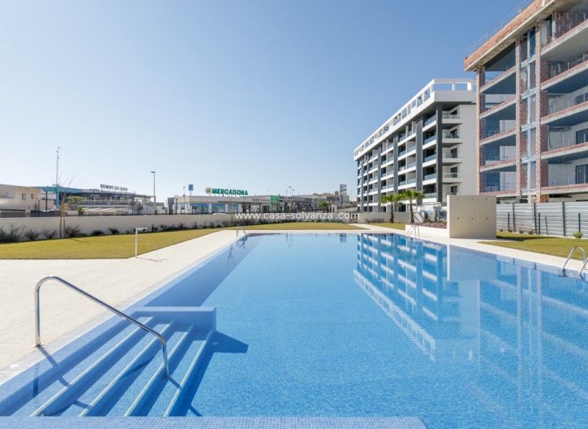 Resale - Apartment / flat - Torrevieja - La Mata