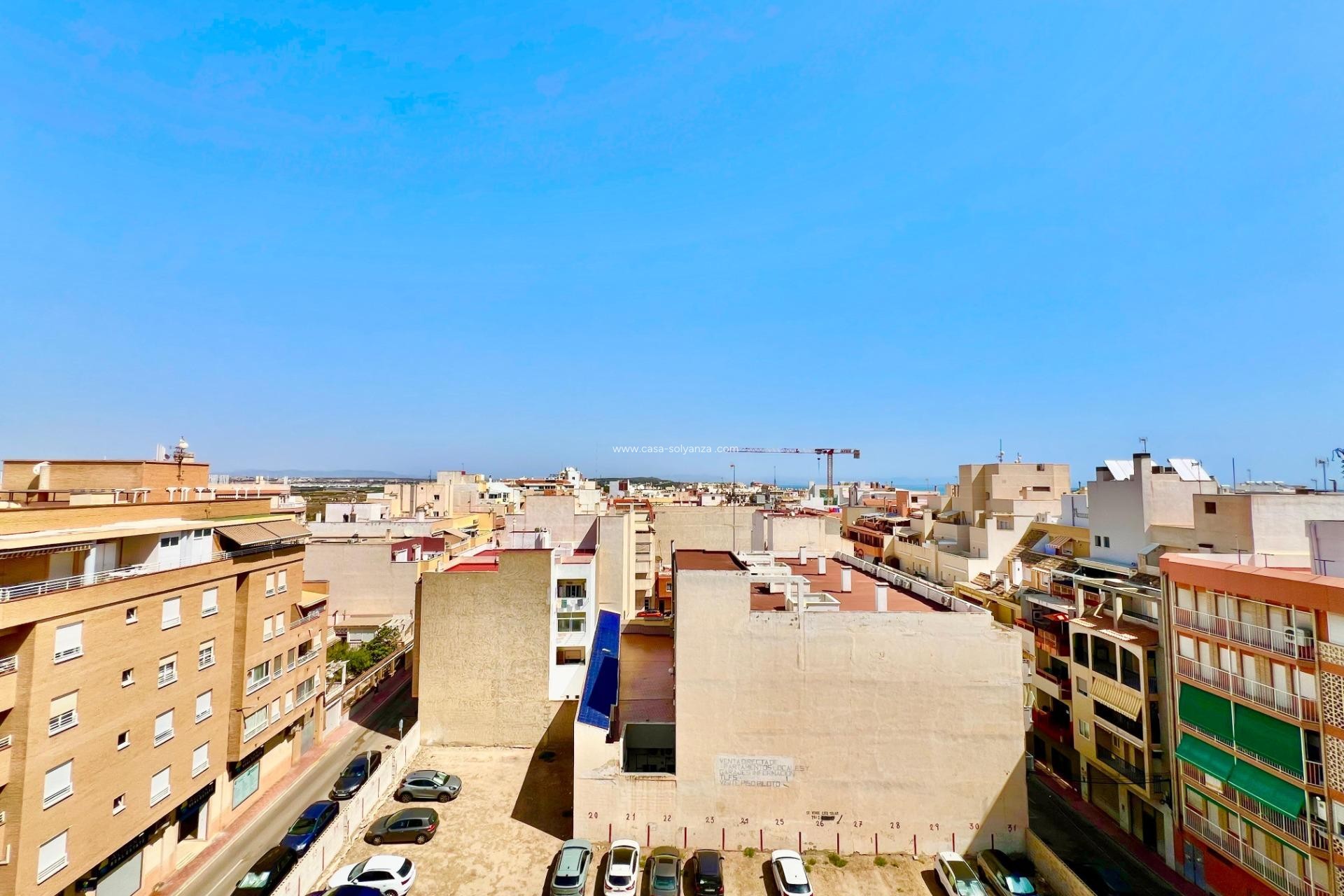 Resale - Apartment / flat - Torrevieja - La Mata