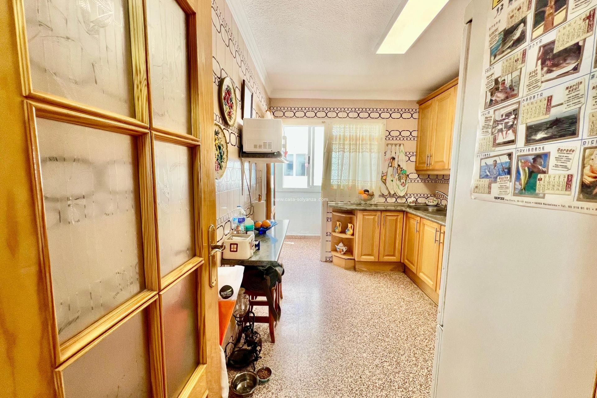 Resale - Apartment / flat - Torrevieja - La Mata
