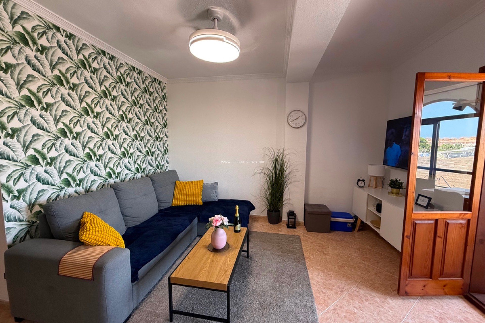 Resale - Apartment / flat - Torrevieja - La Mata