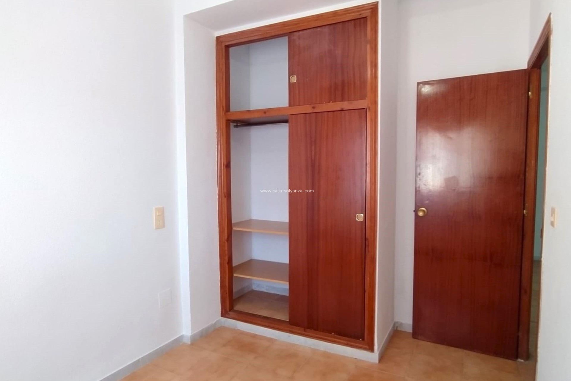 Resale - Apartment / flat - Torrevieja - La Mata