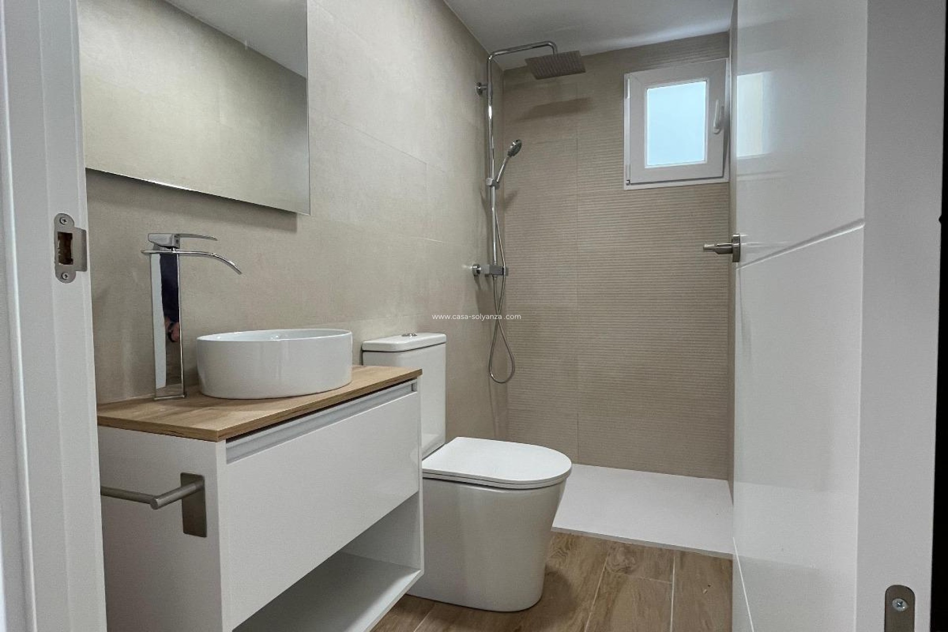 Resale - Apartment / flat - Torrevieja - La Mata