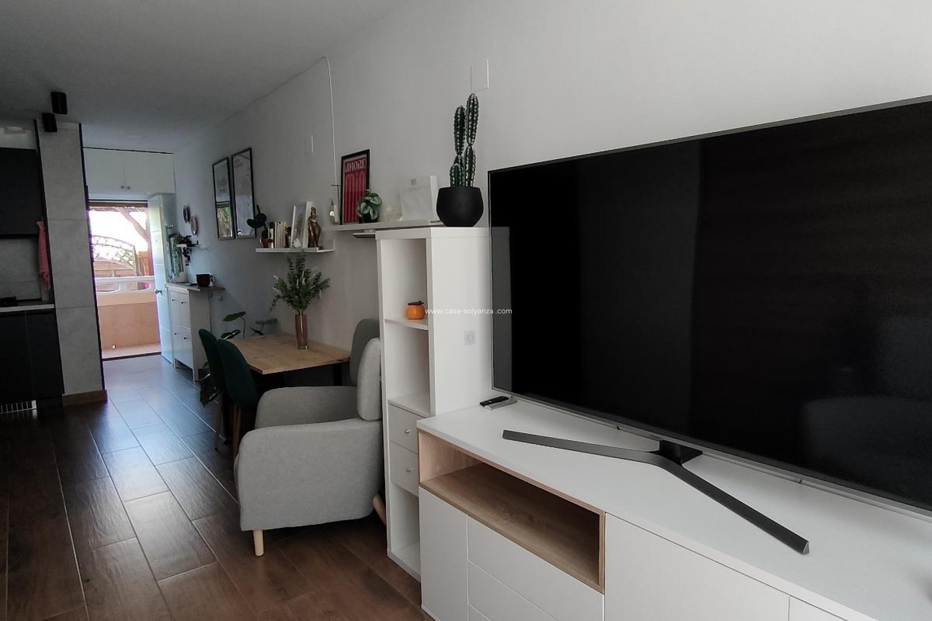 Resale - Apartment / flat - Torrevieja - La Mata