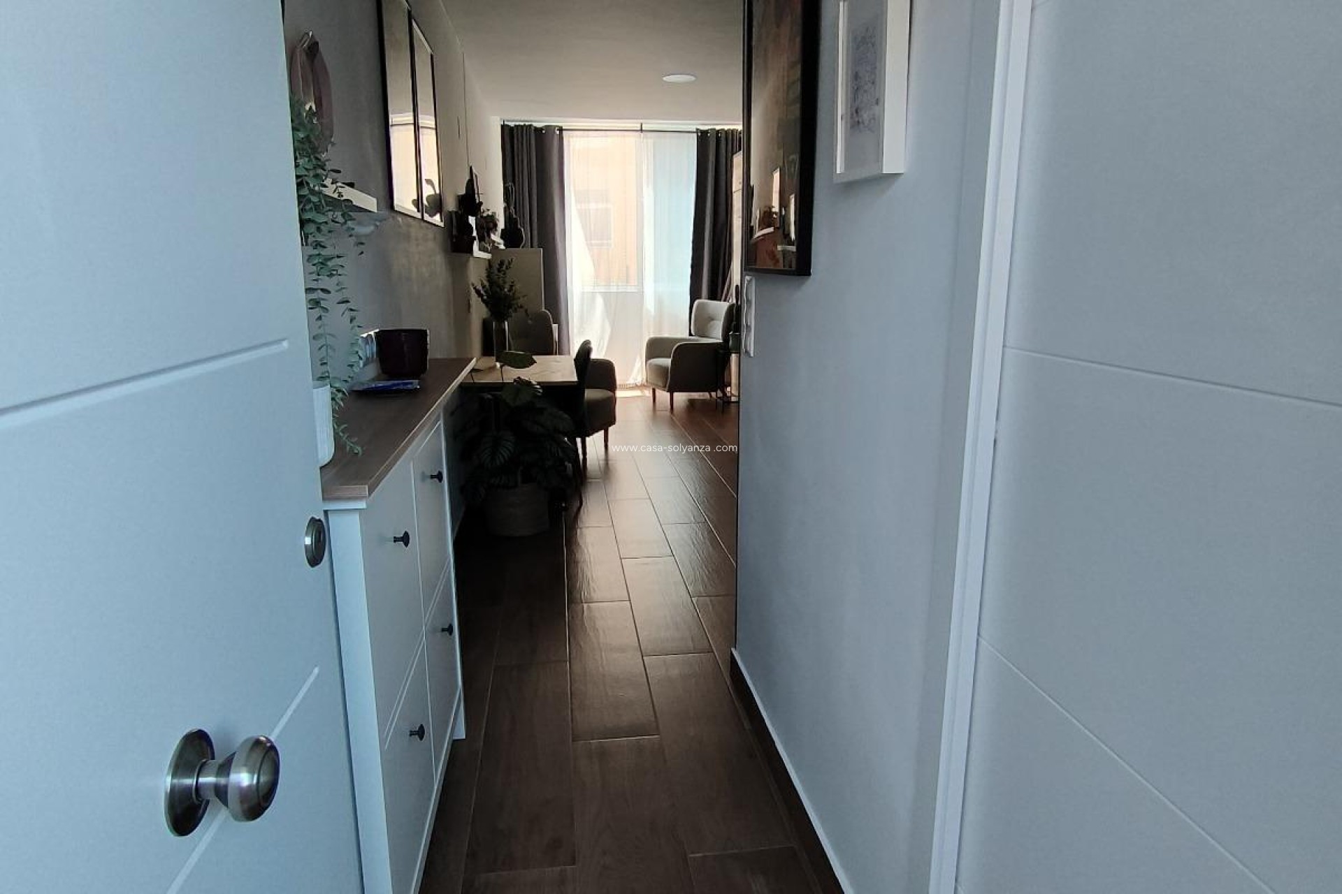 Resale - Apartment / flat - Torrevieja - La Mata