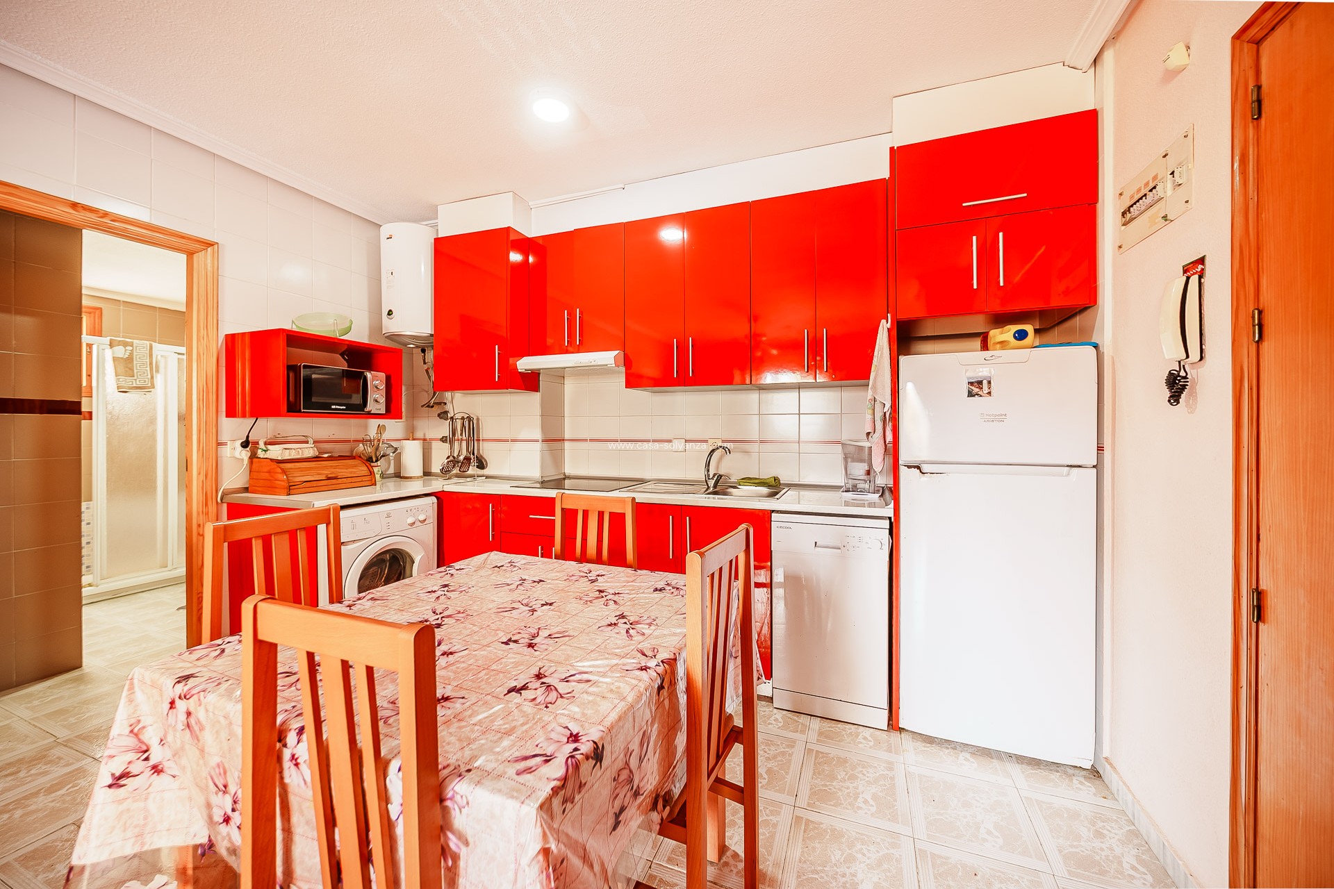 Resale - Apartment / flat - Torrevieja - La Mata