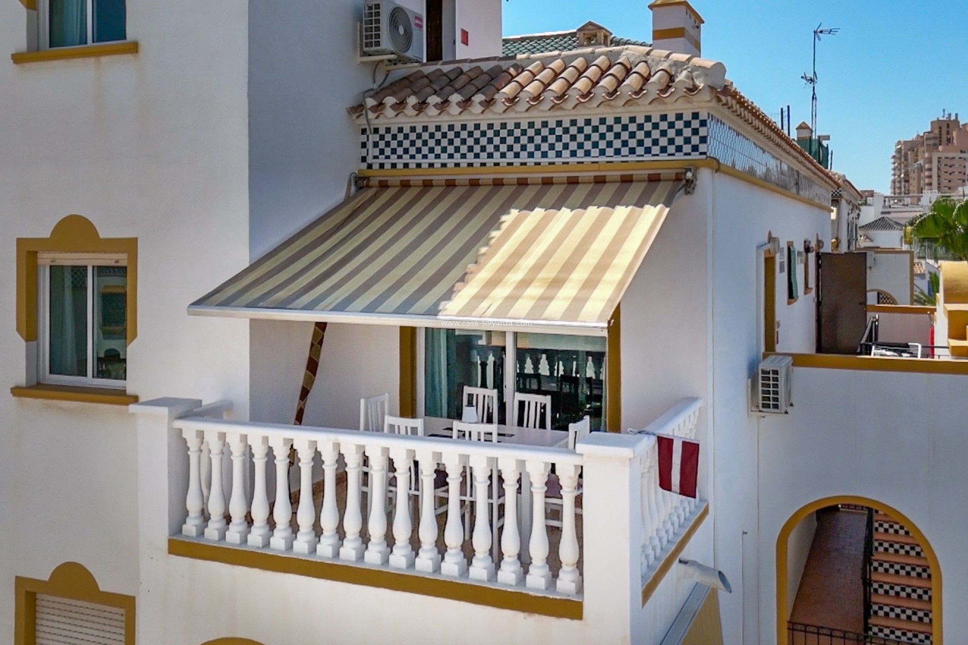 Resale - Apartment / flat - Torrevieja - La Mata