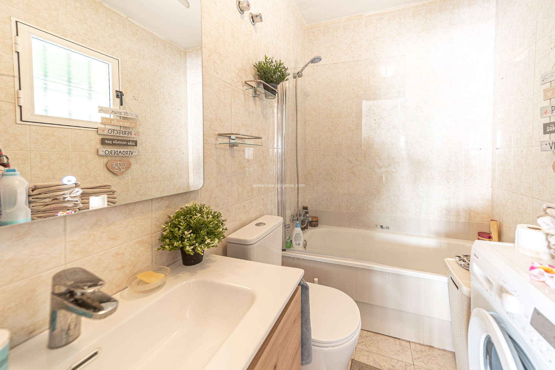 Resale - Apartment / flat - Torrevieja - La Mata