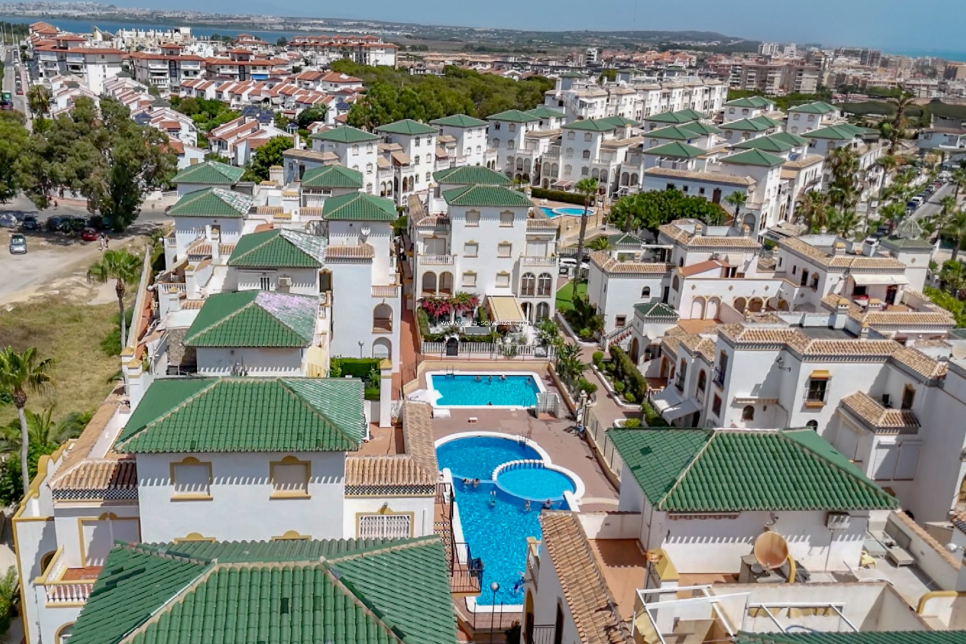 Resale - Apartment / flat - Torrevieja - La Mata