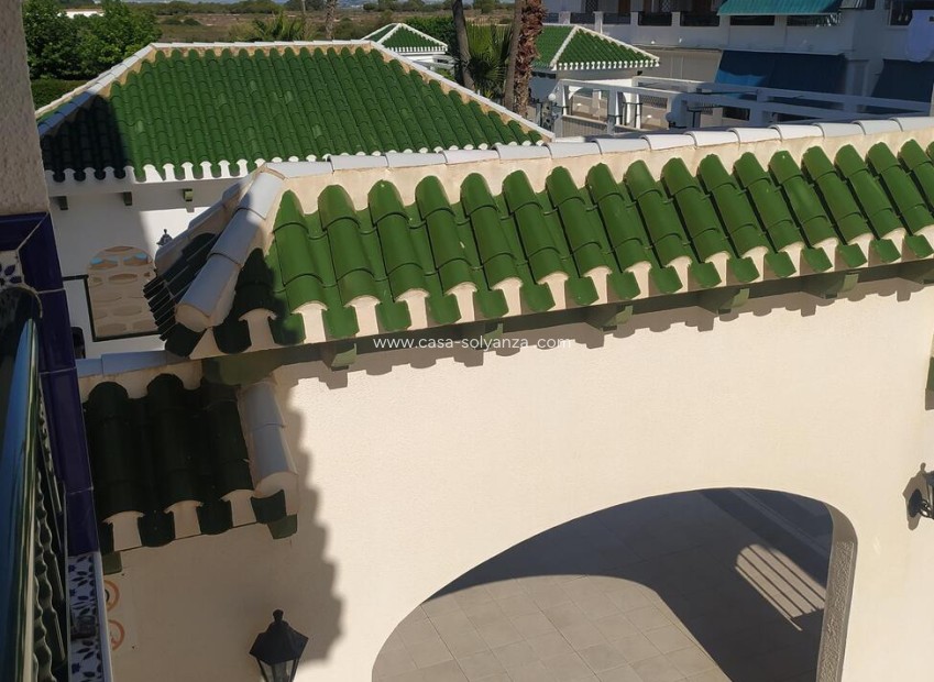 Resale - Apartment / flat - Torrevieja - La Mata