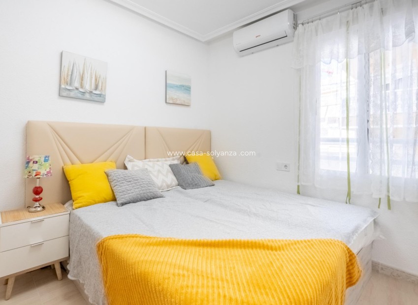 Resale - Apartment / flat - Torrevieja - La Mata