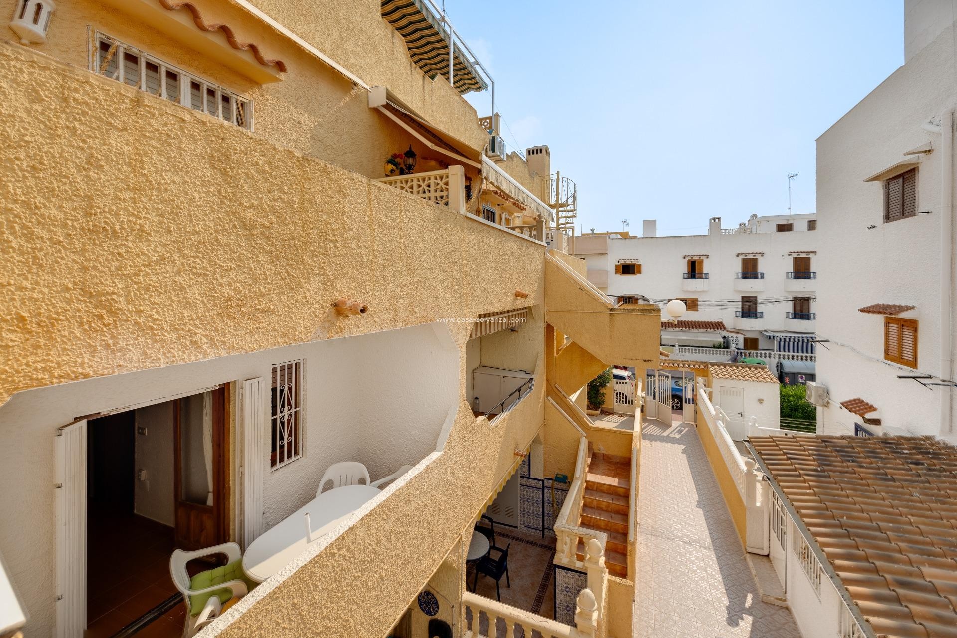 Resale - Apartment / flat - Torrevieja - La Mata