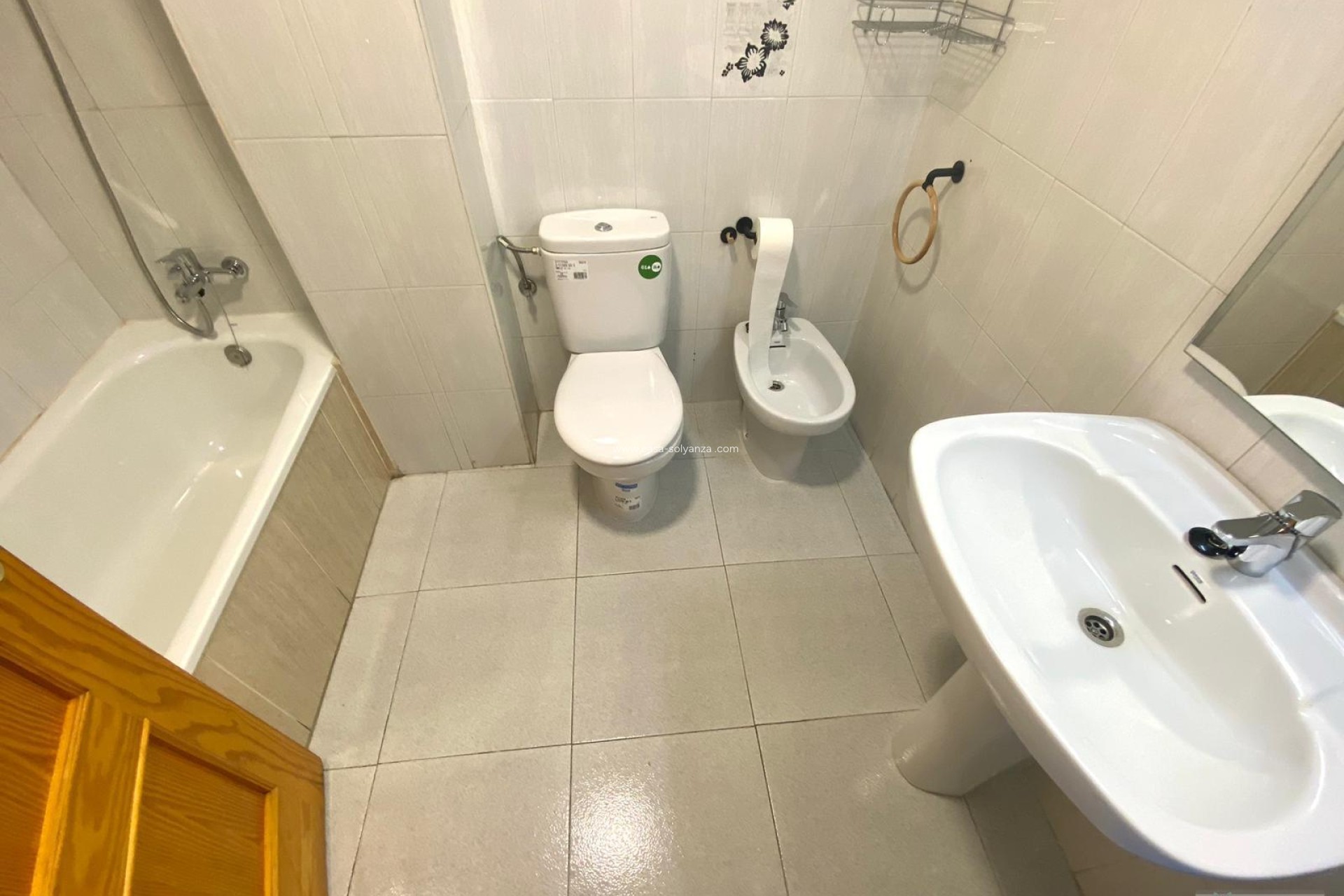 Resale - Apartment / flat - Torrevieja - La Mata