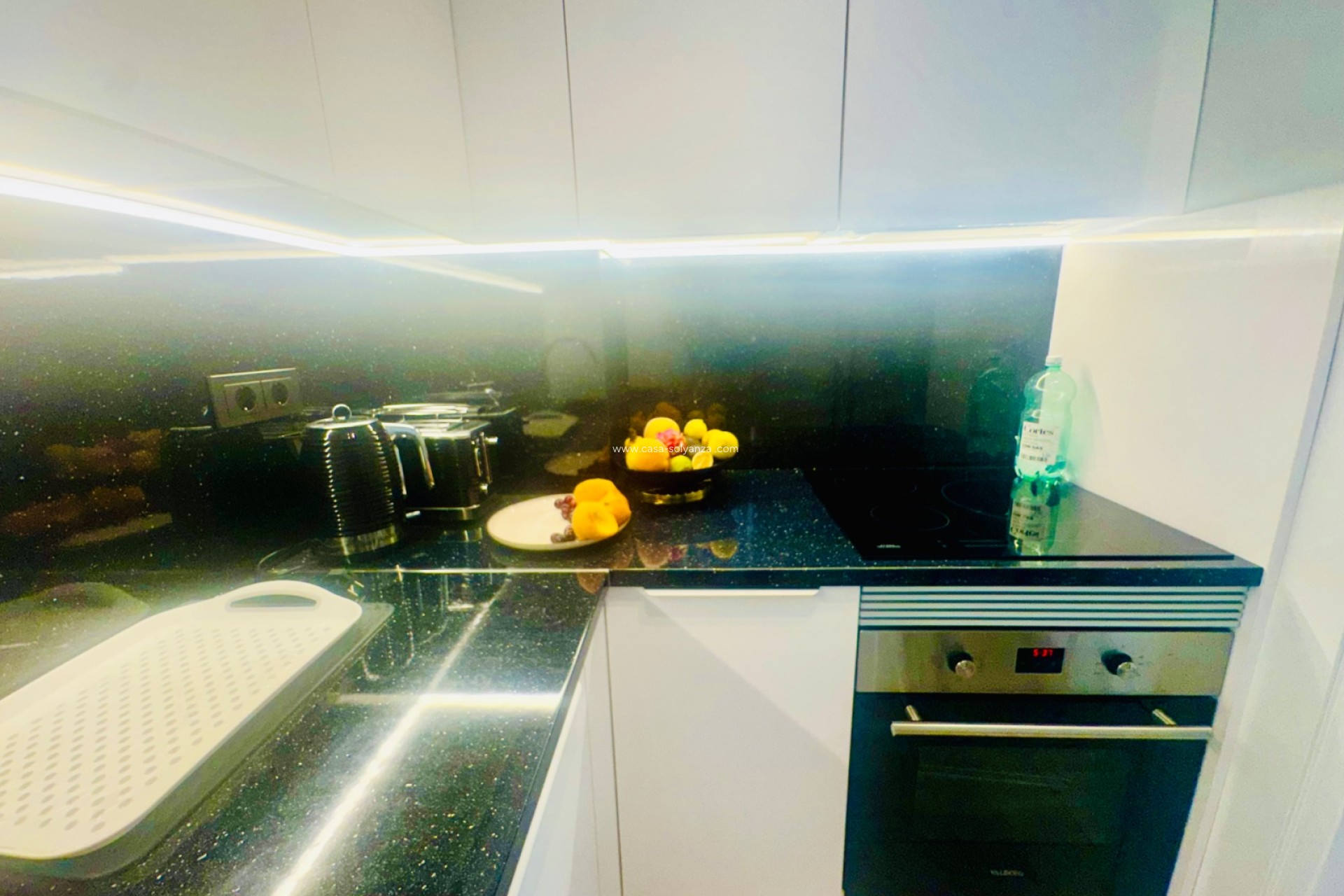 Resale - Apartment / flat - Torrevieja - La Mata