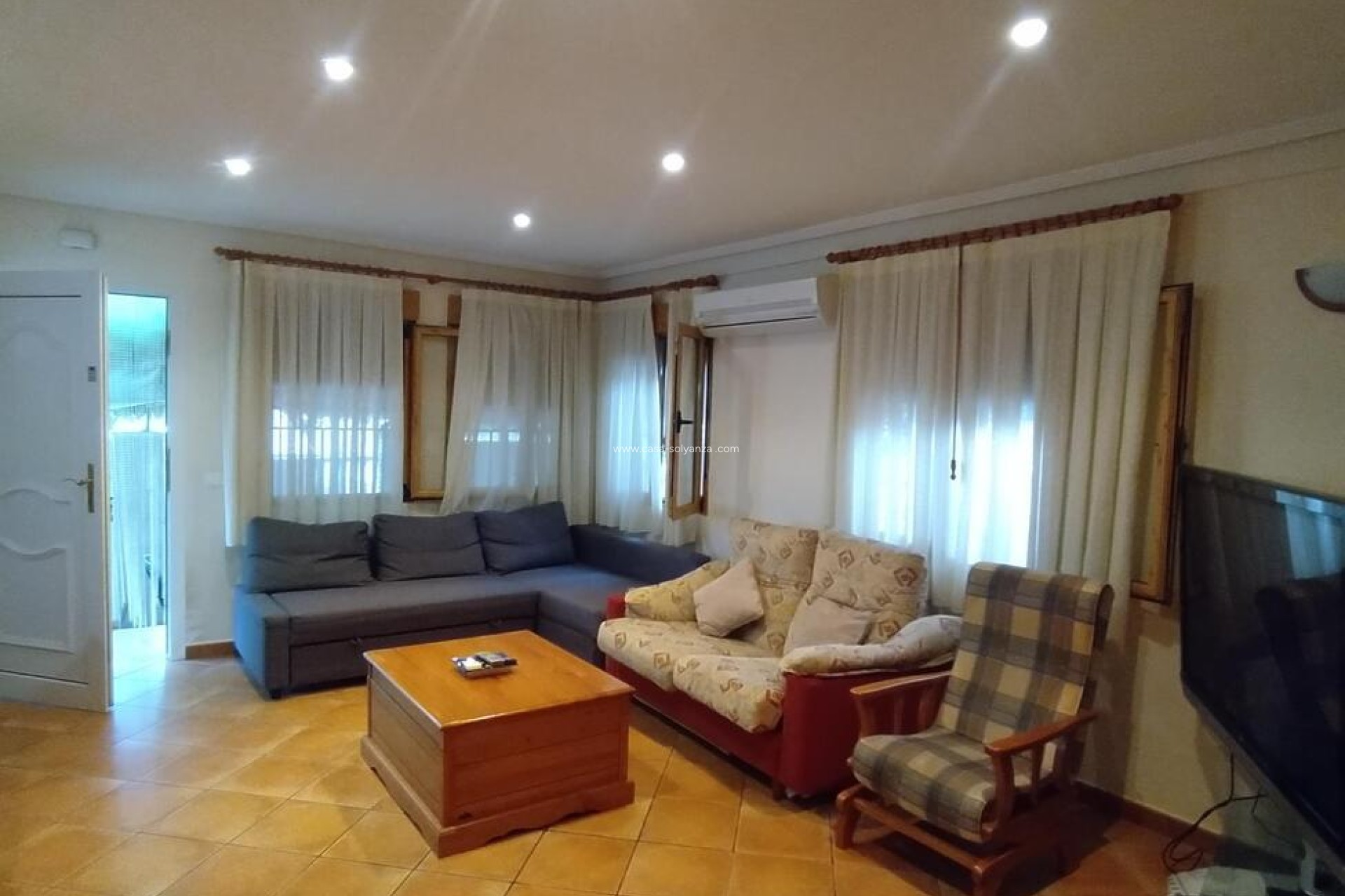 Resale - Apartment / flat - Torrevieja - La Mata