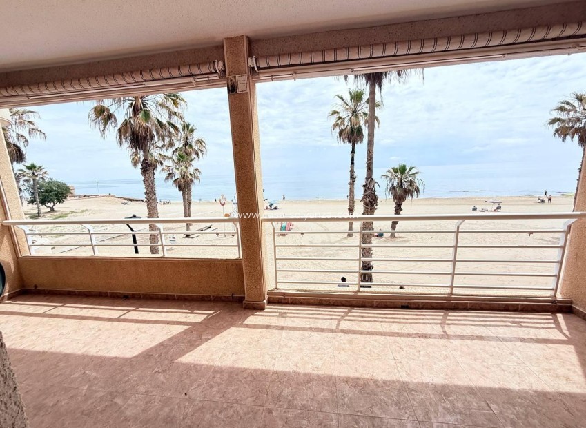 Resale - Apartment / flat - Torrevieja - La Mata