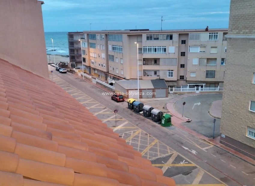 Resale - Apartment / flat - Torrevieja - La Mata