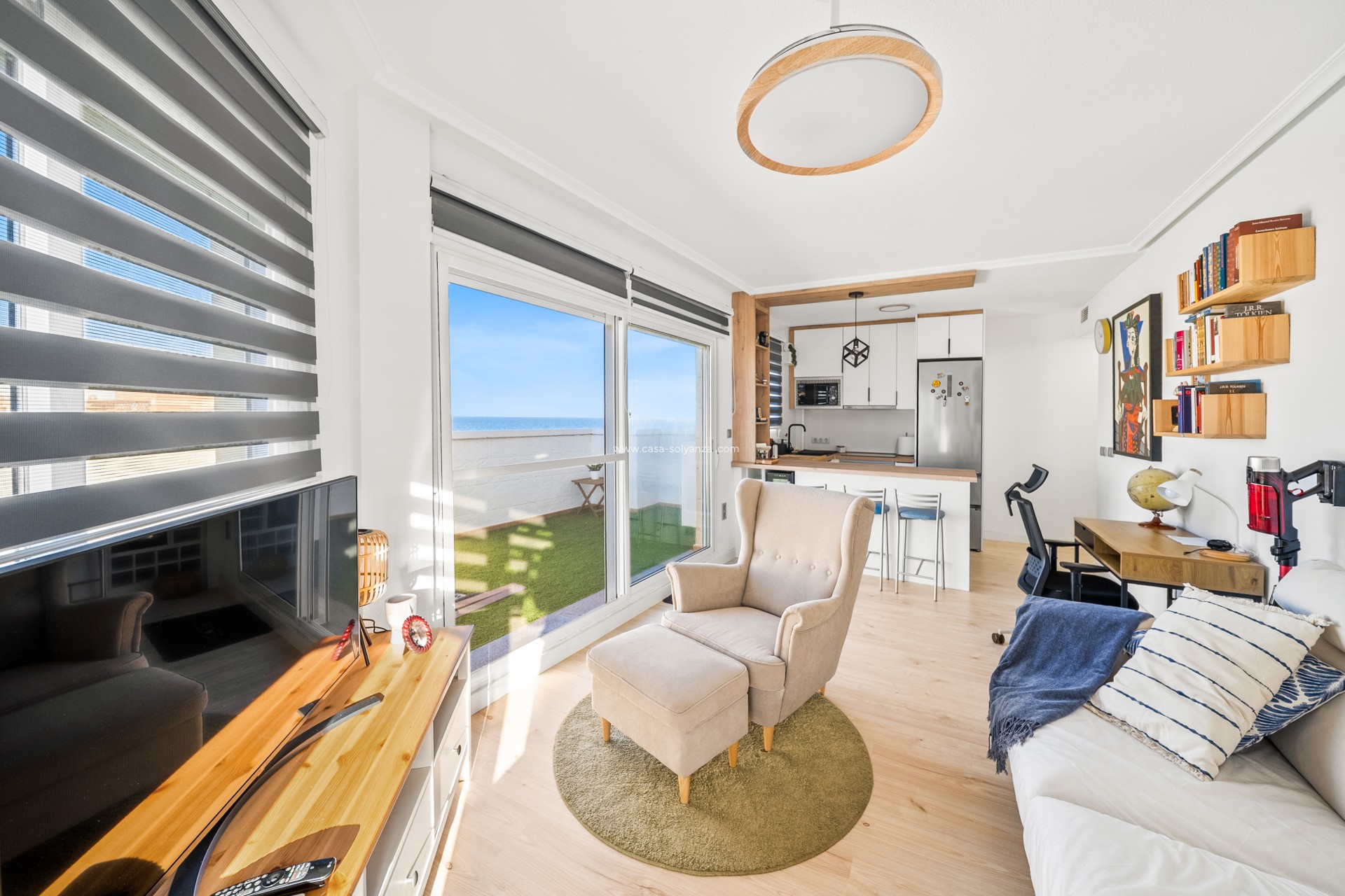 Resale - Apartment / flat - Torrevieja - La Mata