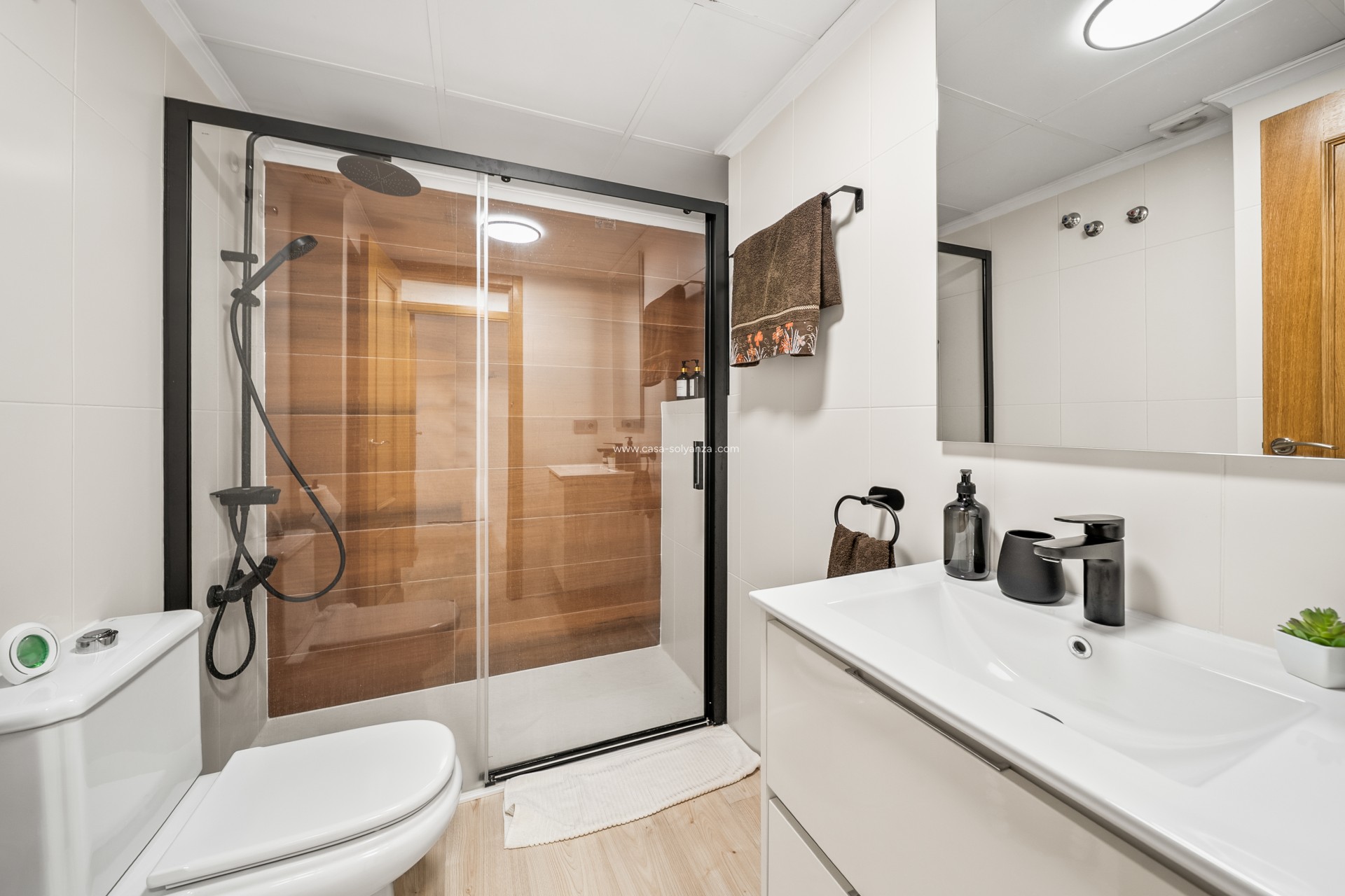 Resale - Apartment / flat - Torrevieja - La Mata