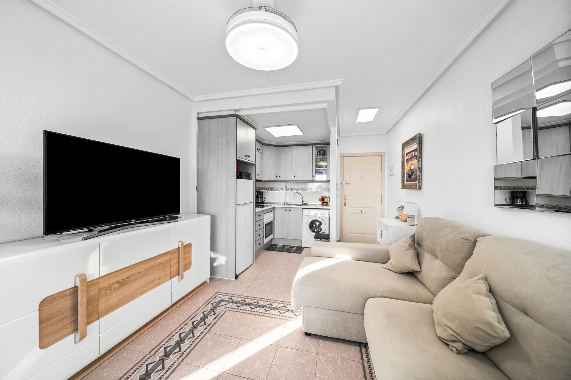 Resale - Apartment / flat - Torrevieja - La Mata