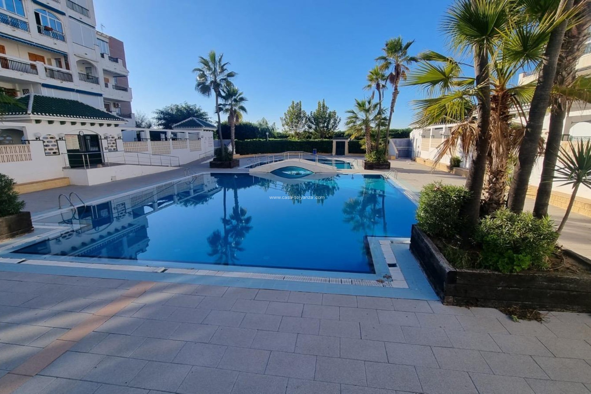 Resale - Apartment / flat - Torrevieja - La Mata