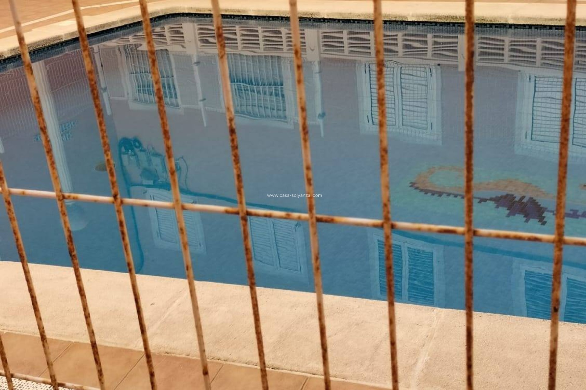 Resale - Apartment / flat - Torrevieja - La Mata