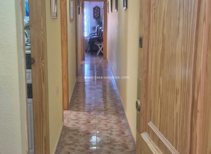 Resale - Apartment / flat - Torrevieja - La Mata