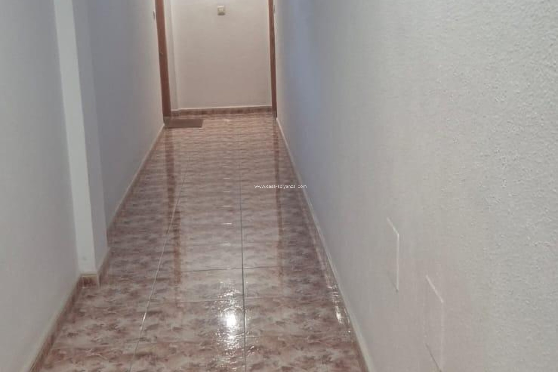 Resale - Apartment / flat - Torrevieja - La Mata