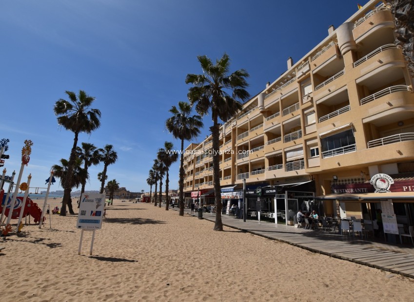 Resale - Apartment / flat - Torrevieja - La Mata