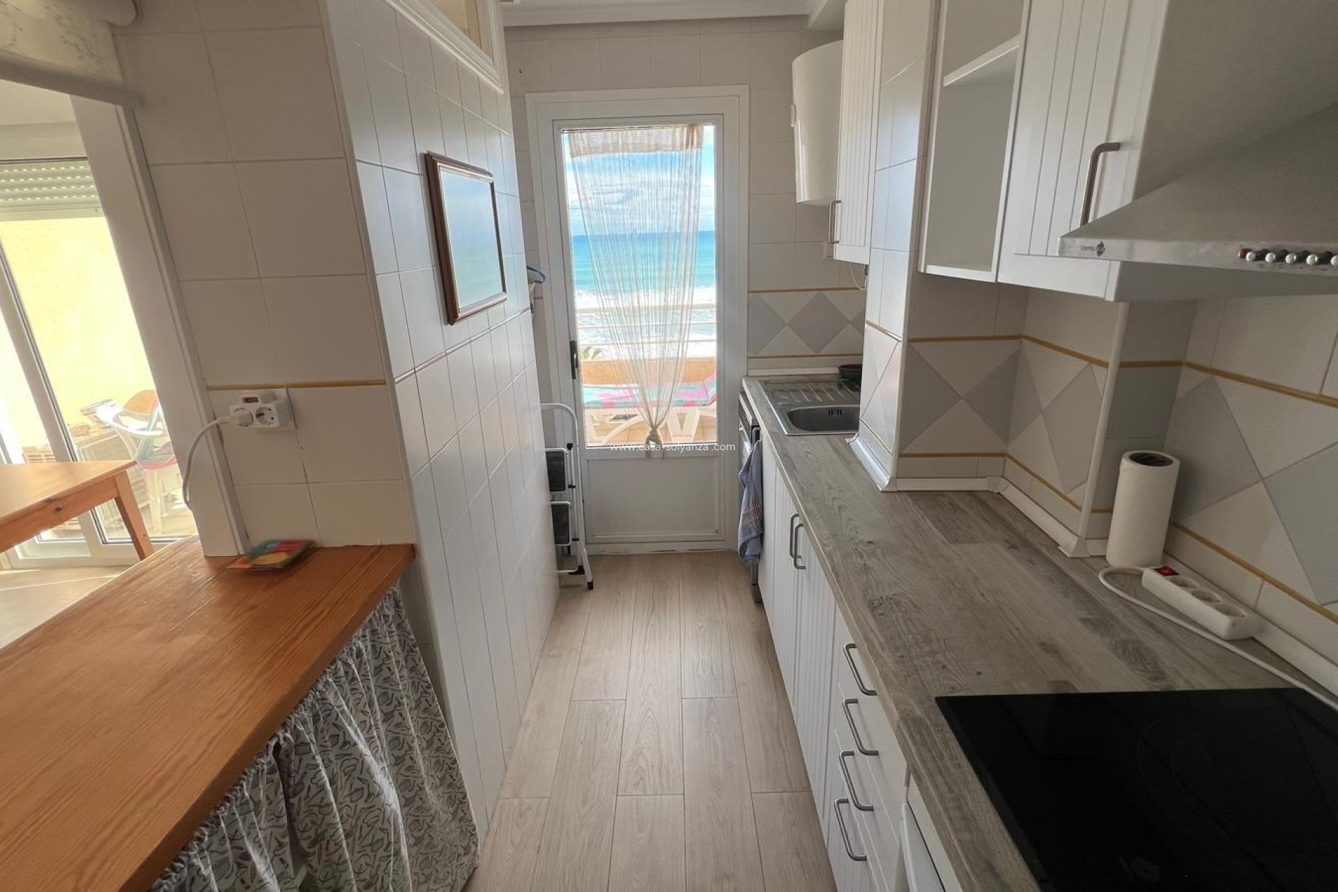 Resale - Apartment / flat - Torrevieja - La Mata