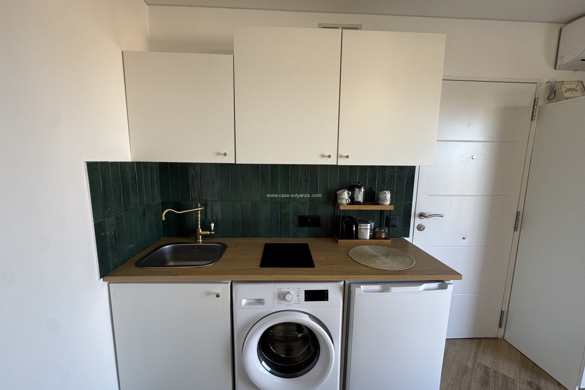 Resale - Apartment / flat - Torrevieja - La Mata