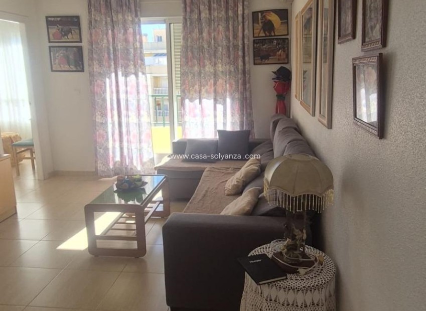 Resale - Apartment / flat - Torrevieja - La Mata