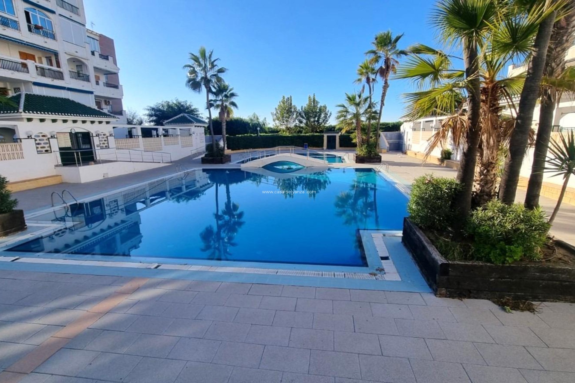 Resale - Apartment / flat - Torrevieja - La Mata