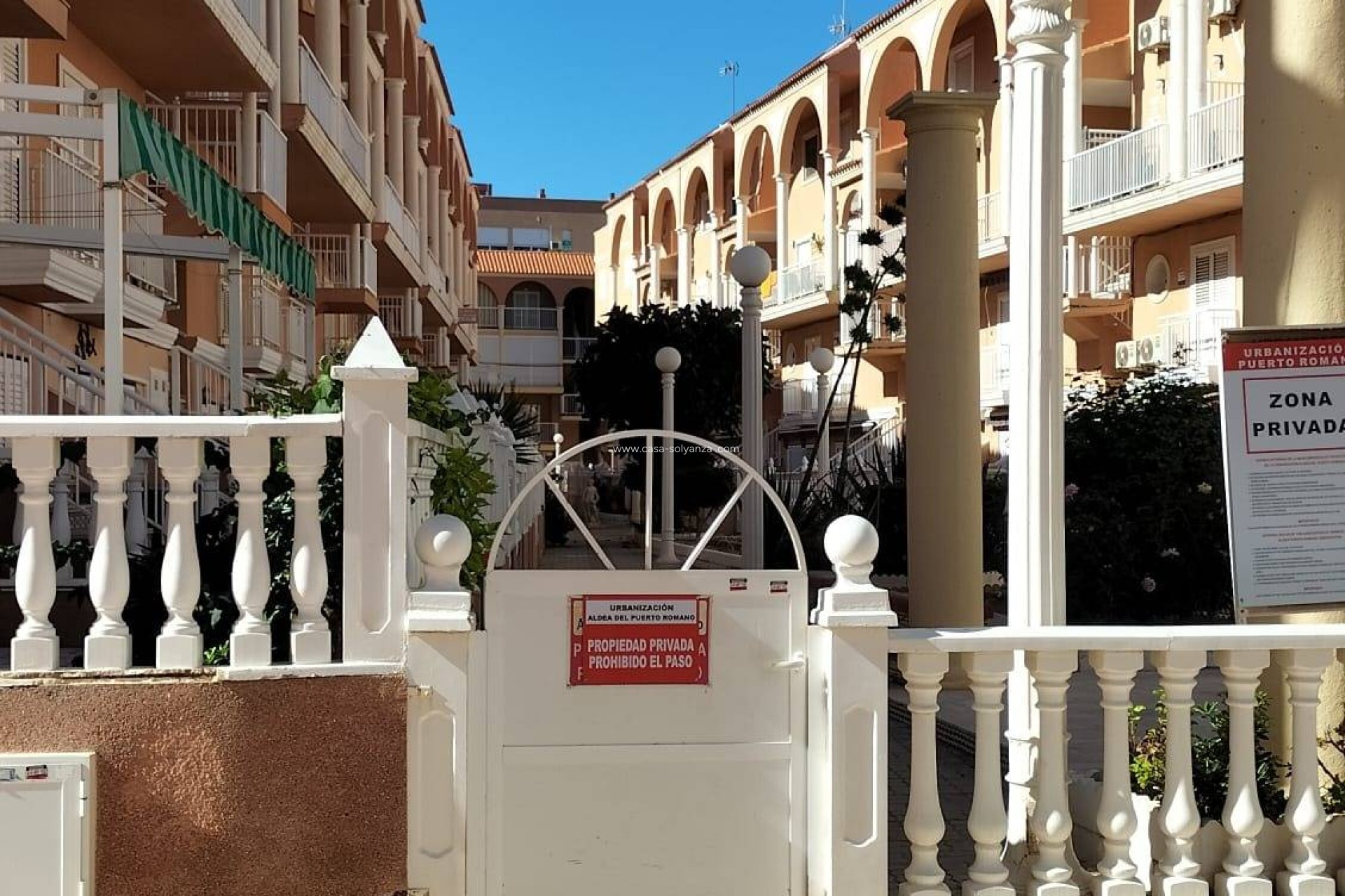 Resale - Apartment / flat - Torrevieja - La Mata