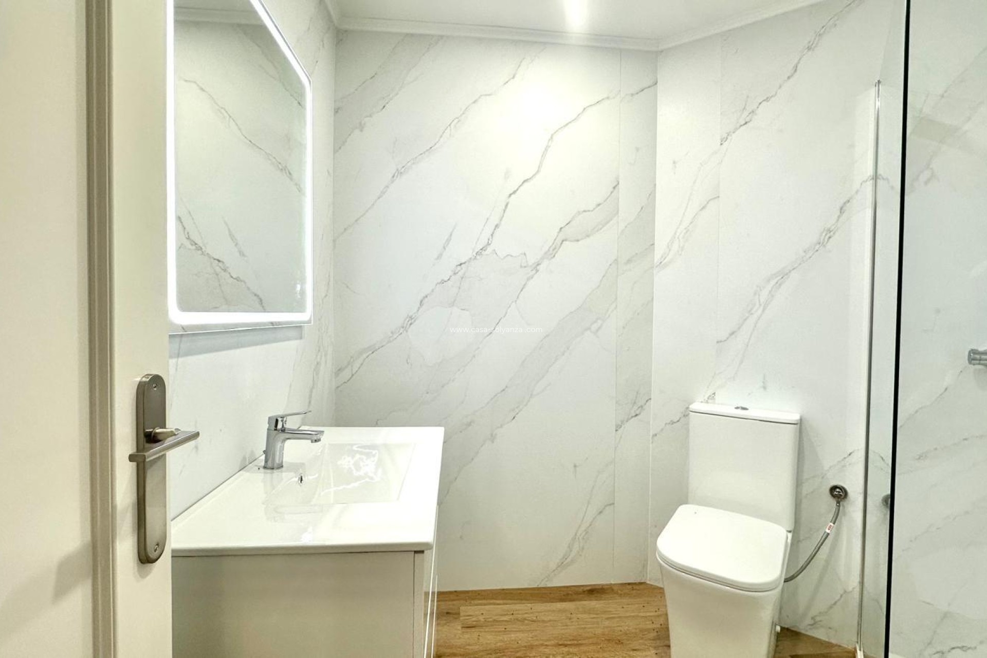 Resale - Apartment / flat - Torrevieja - La Mata