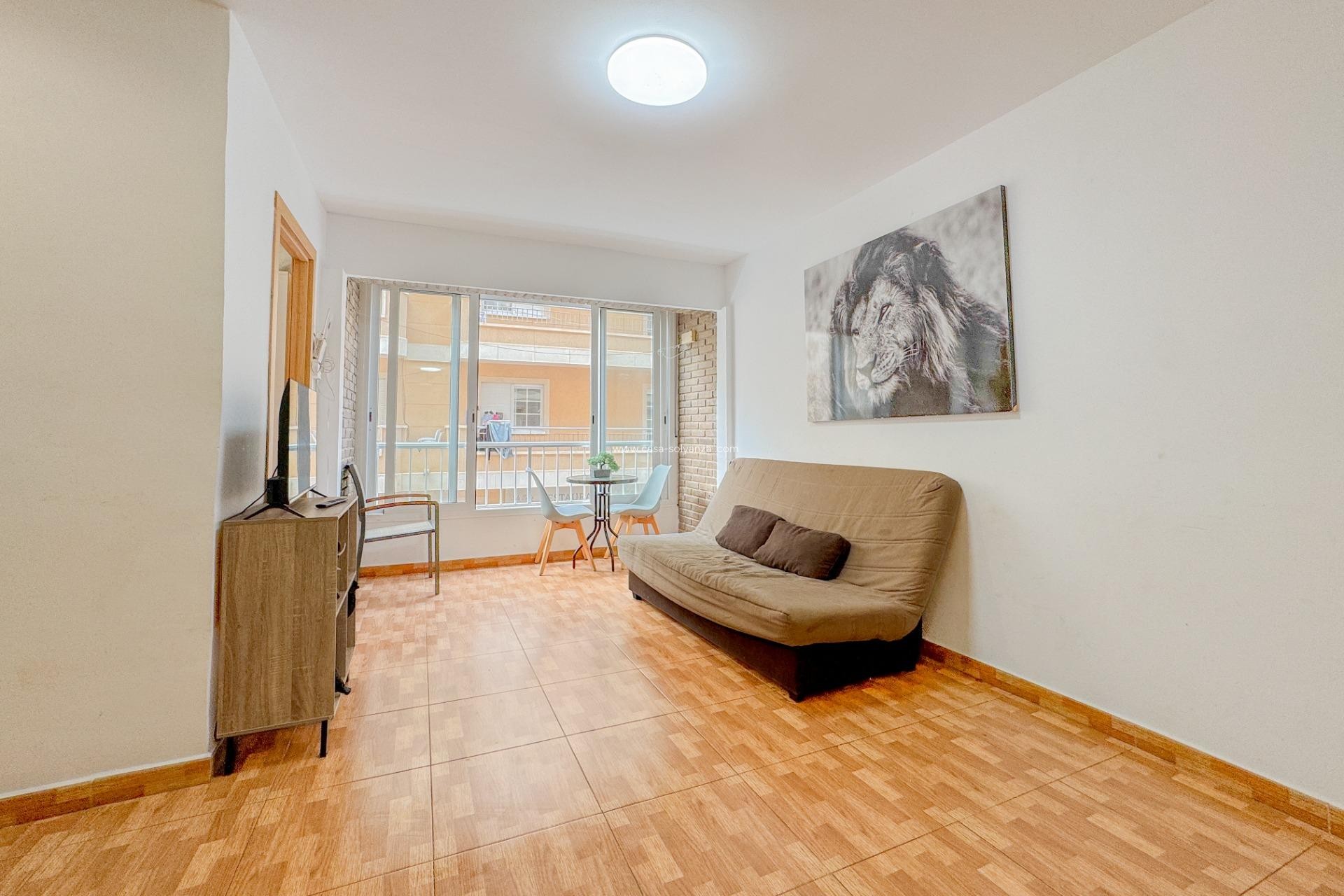 Resale - Apartment / flat - Torrevieja - La Mata