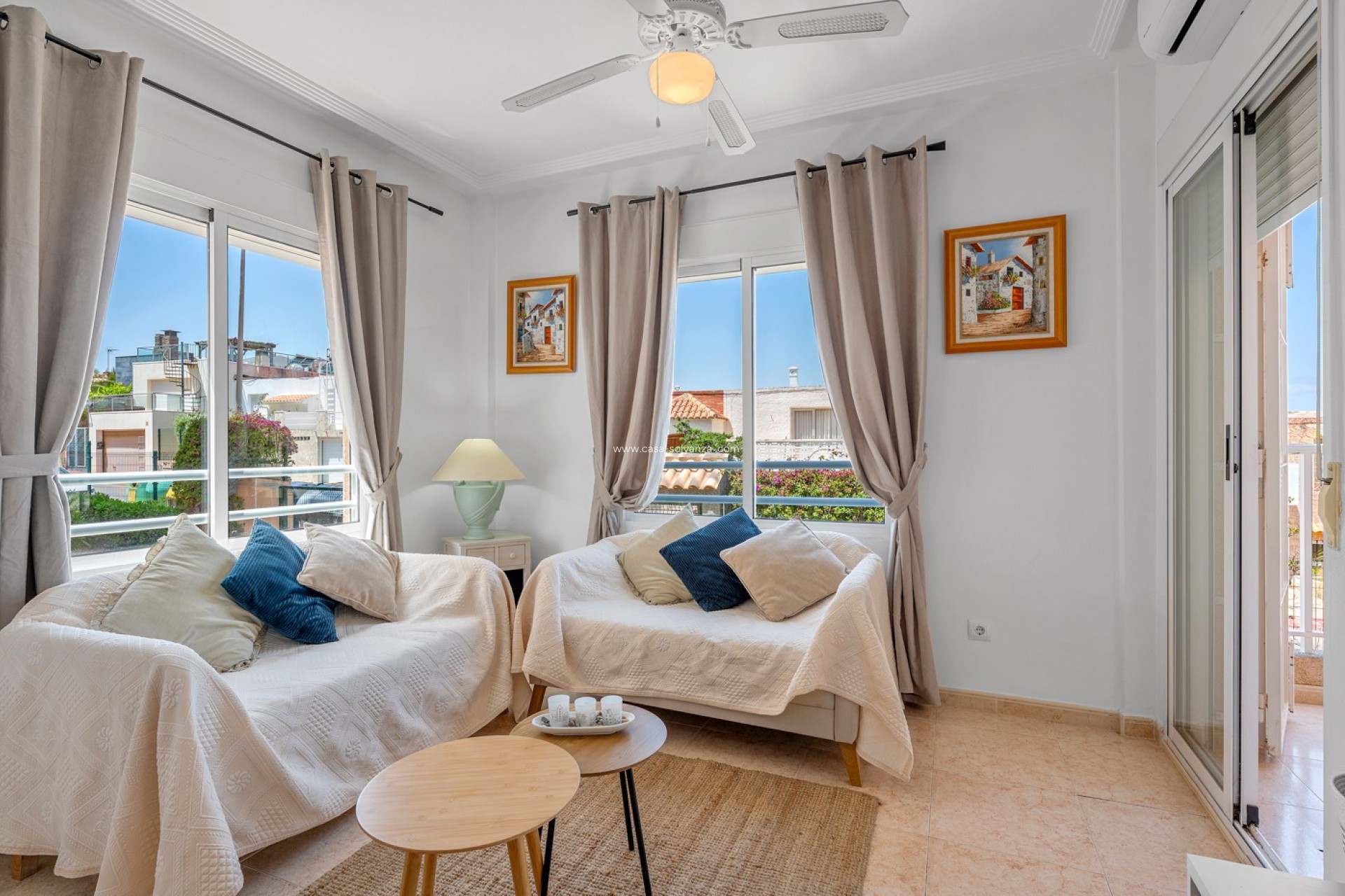 Resale - Apartment / flat - Torrevieja - La Mata