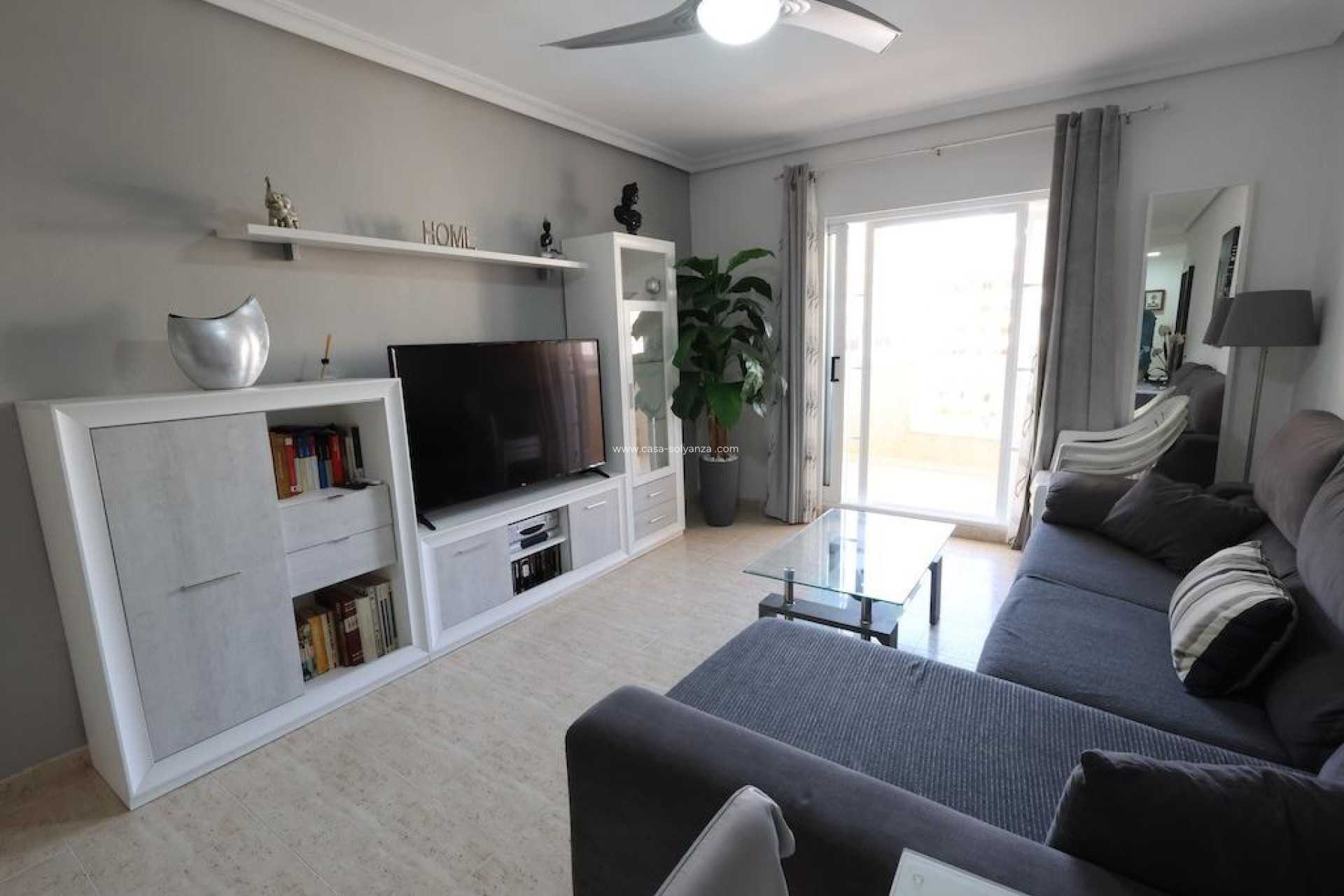 Resale - Apartment / flat - Torrevieja - La Mata