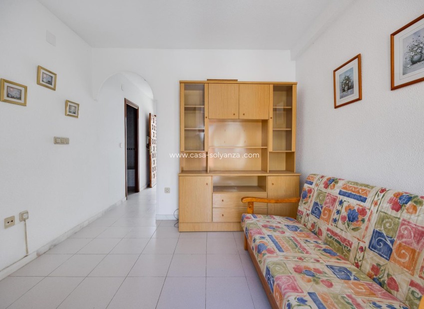 Resale - Apartment / flat - Torrevieja - La Mata