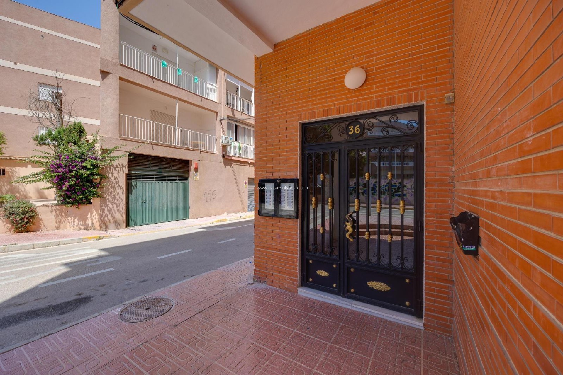 Resale - Apartment / flat - Torrevieja - La Mata