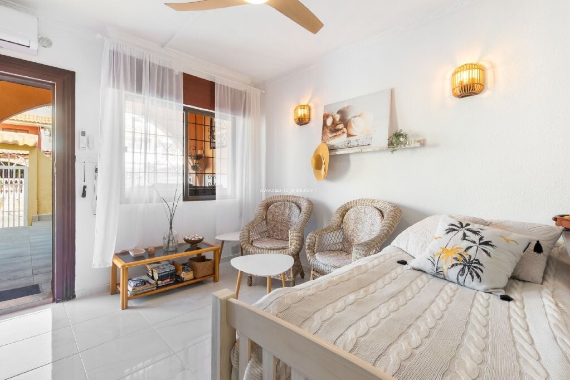 Resale - Apartment / flat - Torrevieja - La Rosaleda
